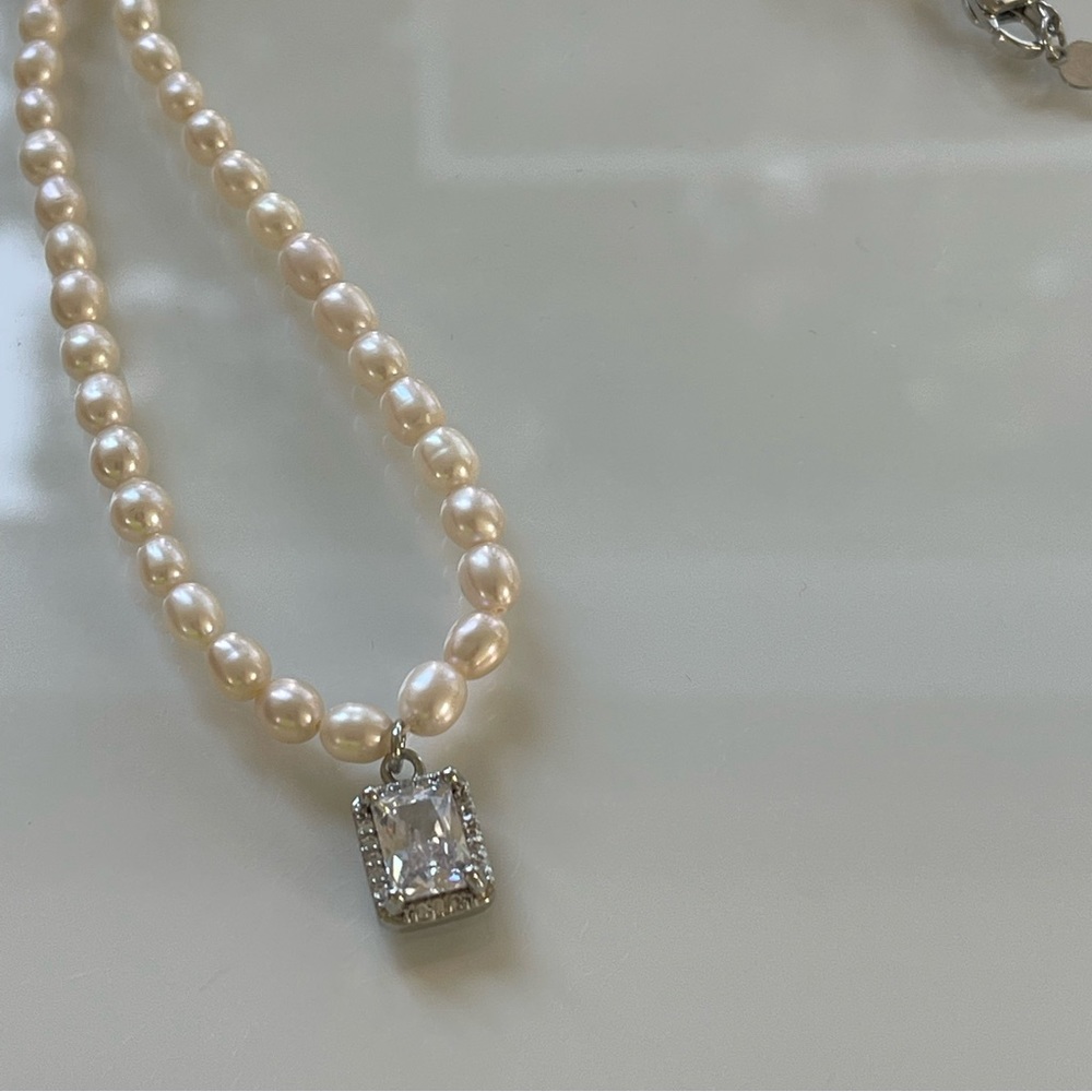 Natural freshwater pearl with 14k gold necklace